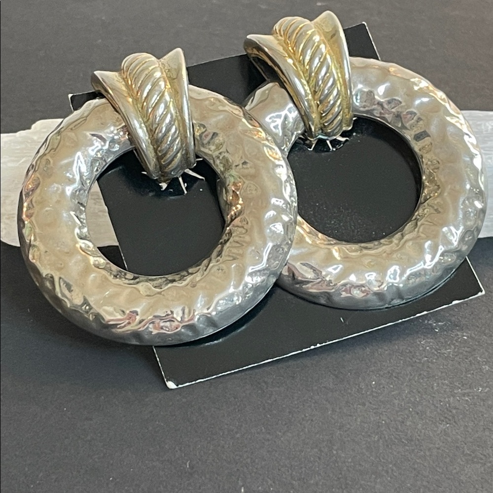 Elegant Vintage Gold and Silver Door Knocker Women's Clip-On Earrings